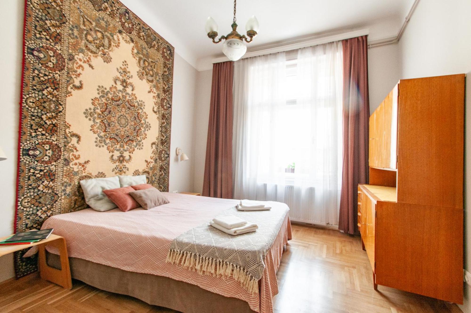Spacious Family Suite Along River Side, In The Heart Of Buda 布达佩斯 外观 照片