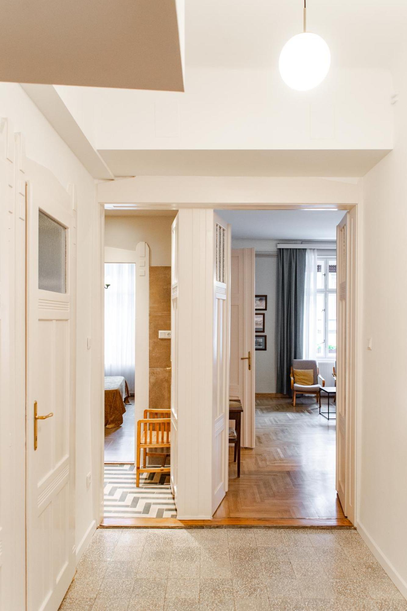 Spacious Family Suite Along River Side, In The Heart Of Buda 布达佩斯 外观 照片